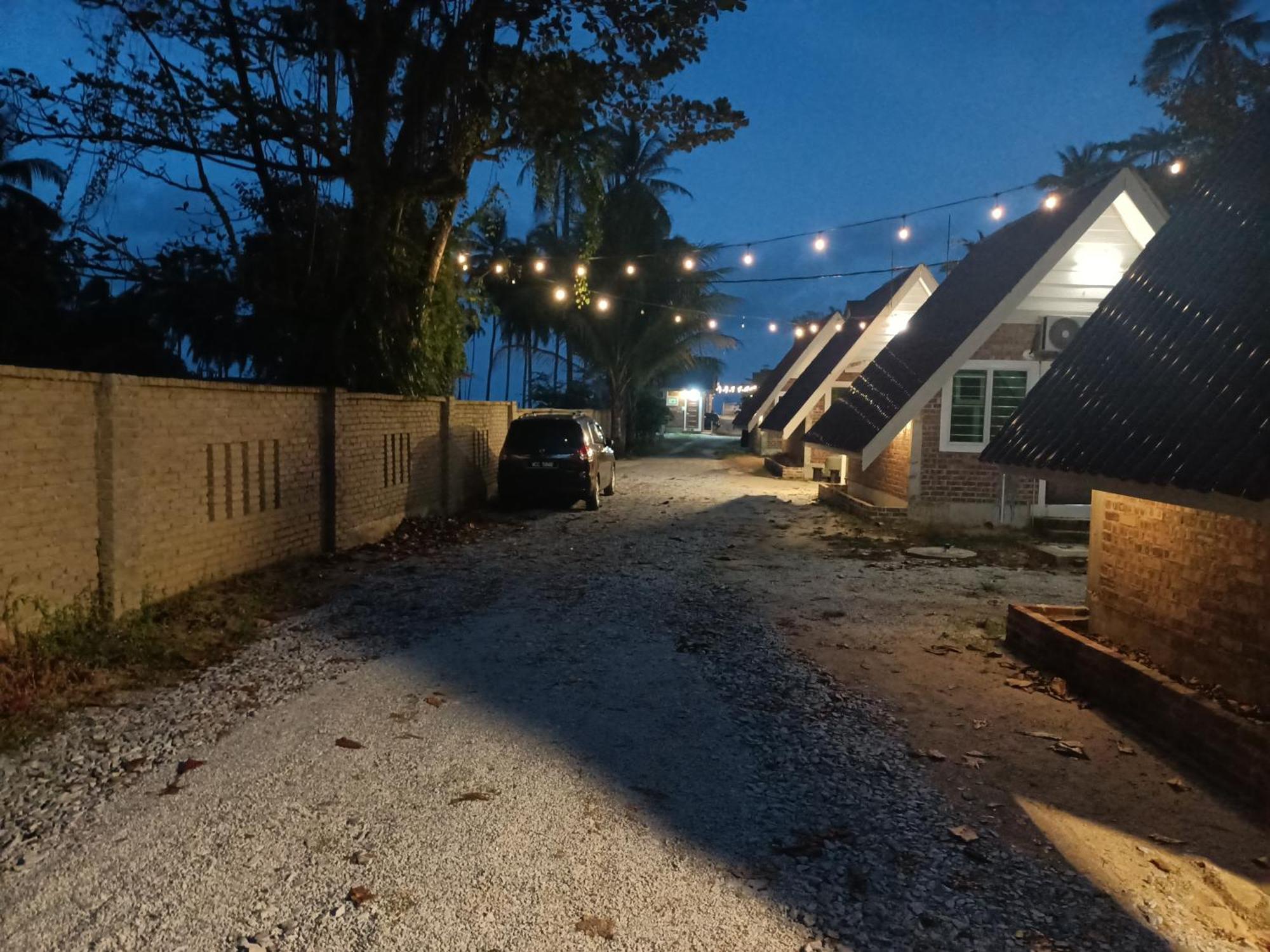 Zainab Cottage Pasir Puteh Buitenkant foto